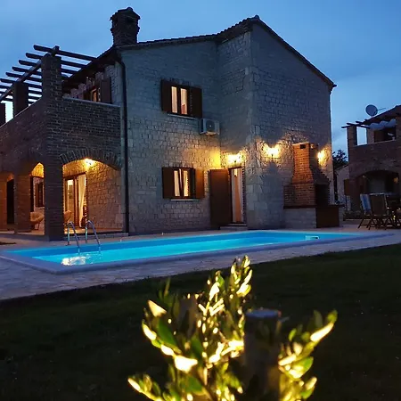 Istrian Melany *