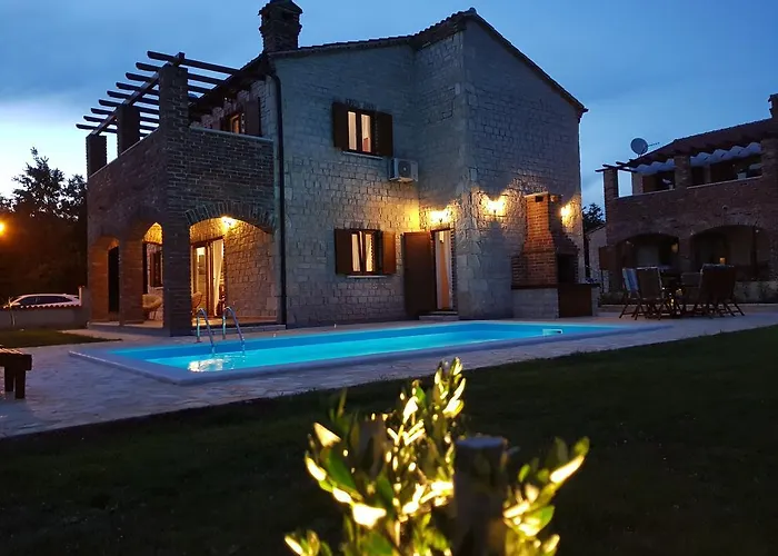 Istrian Melany *